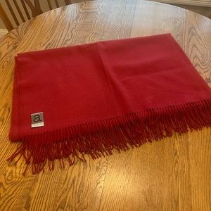 Alicia Adams Alpaca LUXURY HERRINGBONE THROW WRAP Red appx 52” x 72” EUC